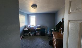 6372 N Yellowstone Trl, Allenton, WI 53002