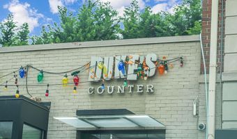 2907 NEWARK St NW, Washington, DC 20008