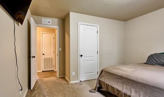 11633 WARBLER Ln, Aurora, OR 97002