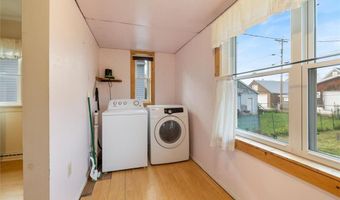 316 W 3rd Ave N, Aurora, MN 55705