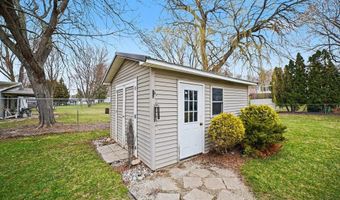 218 Fleming Dr, Alma, MI 48801