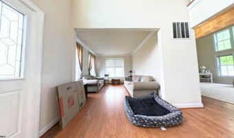 203 Cynwyd Dr, Absecon, NJ 08201