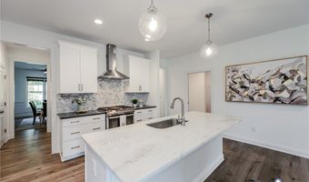 720 Chapman St, Ashland, VA 23005