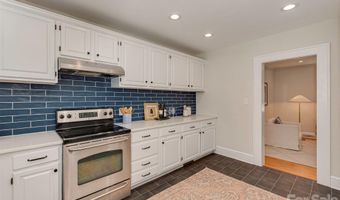 1323 Goodwin Ave, Charlotte, NC 28205