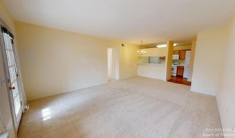 2767 S Knightsbridge Cir, Ann Arbor, MI 48105