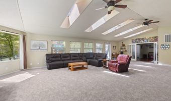 1293 Starveout Creek Rd, Azalea, OR 97410