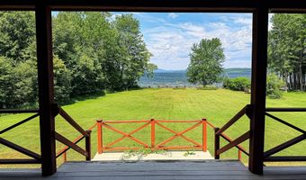 114 Loon Call Dr, Belgrade, ME 04917