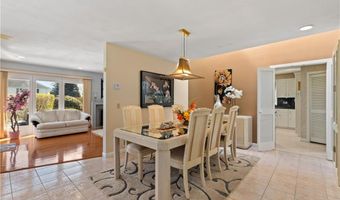 27 Alpine Estates Dr, Cranston, RI 02921