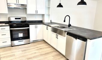 450 Sweetpea Ln, Altoona, WI 54720