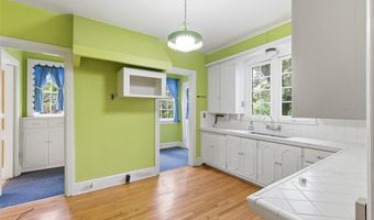 422 S Highland St, Ada, OK 74820