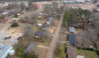 202 Gay St, Batesville, MS 38606