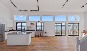 57555 PARKERSBURG Rd, Bandon, OR 97411