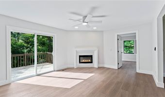 1801 Kimberly Pl, Bentonville, AR 72712