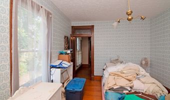 192 Clay St, Alderson, WV 24910