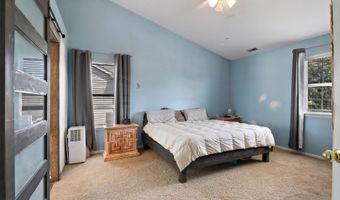 45 Van Dyke Dr, Antioch, IL 60002