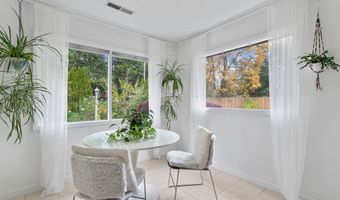 15390 SW DAVIS Rd, Beaverton, OR 97007