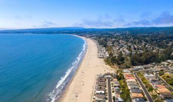 355 Village Creek Rd, Aptos, CA 95003