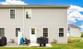 51 Gillette Way 51, Bristol, CT 06010