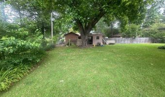 1104 W Center St, Beebe, AR 72012
