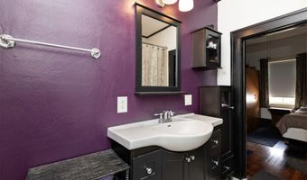 526 SW Walnut St, Ankeny, IA 50023