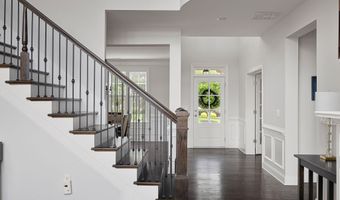220 Briar Holw, Woodstock, GA 30188