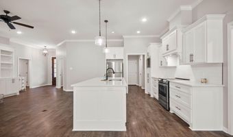 1465 Woolridge Drive Dr, Benton, AR 72019
