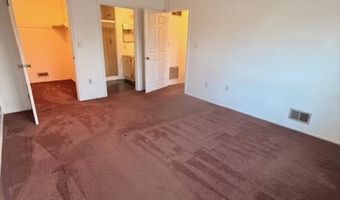 69 IROQUOIS Dr 15, Absecon, NJ 08205