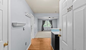 227 Hildred Dr, Burlington, VT 05401