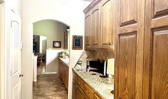4 Sage Cir, Andrews, TX 79714