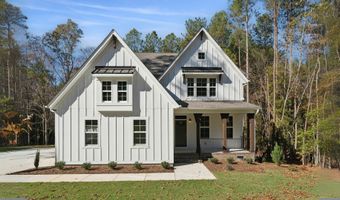 374 Glade Dr, Aberdeen, NC 28315