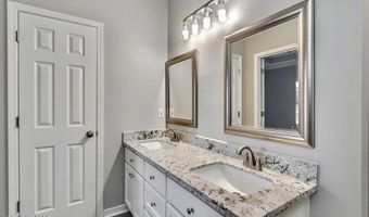 301 White Oak Dr, Brandon, MS 39047