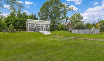208 Kenneth Dr, Boiling Springs, SC 29316