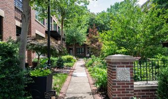729 N FAYETTE St, Alexandria, VA 22314
