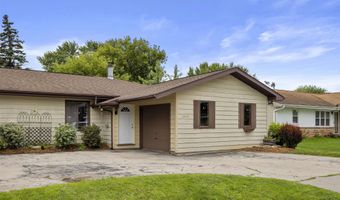 2605 W 8TH St, Appleton, WI 54911