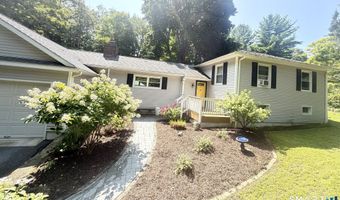 11 Hall Passway, Danbury, CT 06811