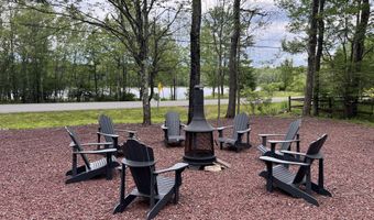 236 Elk Dr, Blakeslee, PA 18610