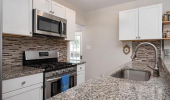 907 MONROE St, Annapolis, MD 21403