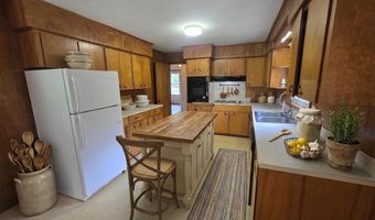 147 Batchelor Dr, Blacksburg, SC 29702