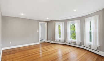 27 Haverhill Rd B, Amesbury, MA 01913