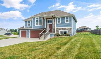 14172 Rockaway Ct, Basehor, KS 66007