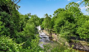 158 Mill St, Amherst, NY 14221