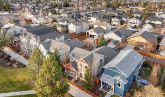 21281 Bellflower Pl, Bend, OR 97702