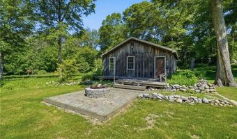 71 Rolling Hill Dr, Exeter, RI 02822