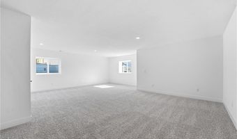 1599 Grayhawk Dr, Basehor, KS 66007