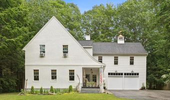 2 Valley Ave, Falmouth, ME 04105