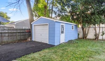 29 Ligham St, Belleville, NJ 07109