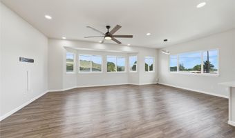 1379 A Manu Aloha St B, Kailua, HI 96734