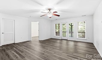 15 Kaylor Dr, Arden, NC 28704