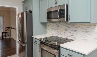 143 GRANDE CLUB Dr, Alabaster, AL 35114