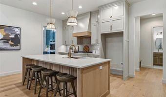 7960 Stagecoach Cir, Arcadia, OK 73007